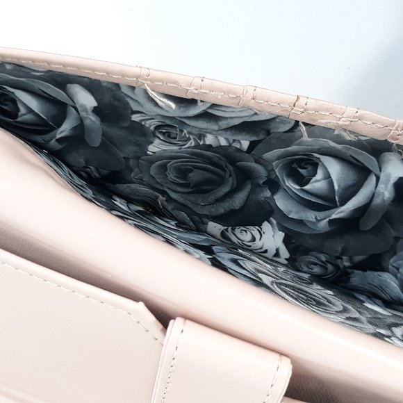 Adrienne Vittadini Metallic Peach Trifold Wallet - Picture 4 of 14